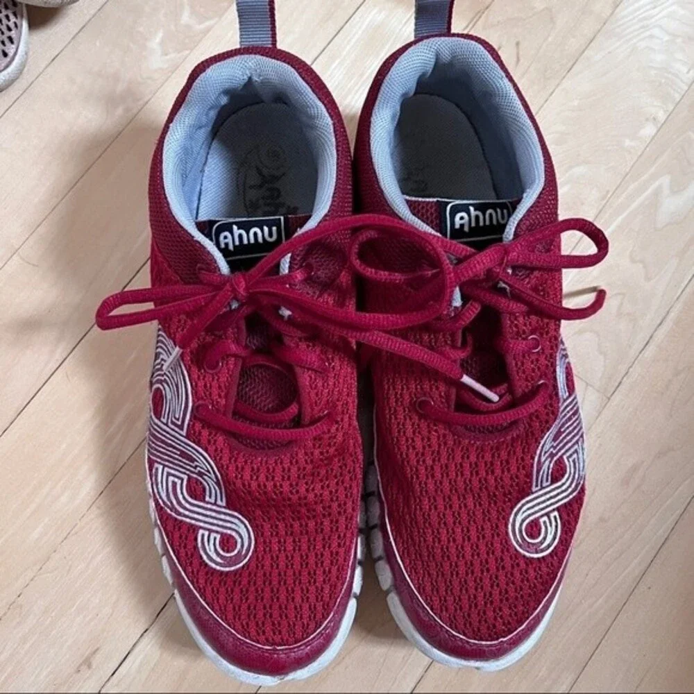 Ahnu yoga flex
